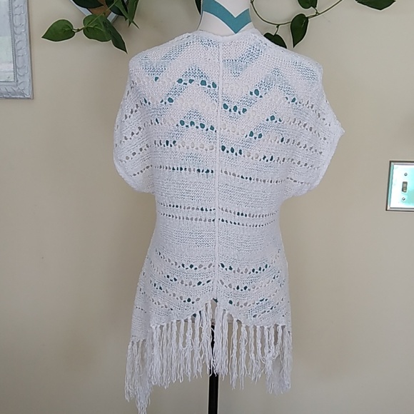 Hollister Sweater - Size XS - Picture 7 of 8